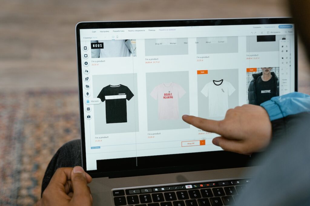 Setting Up Your Online Store: A Guide to E-Commerce Success